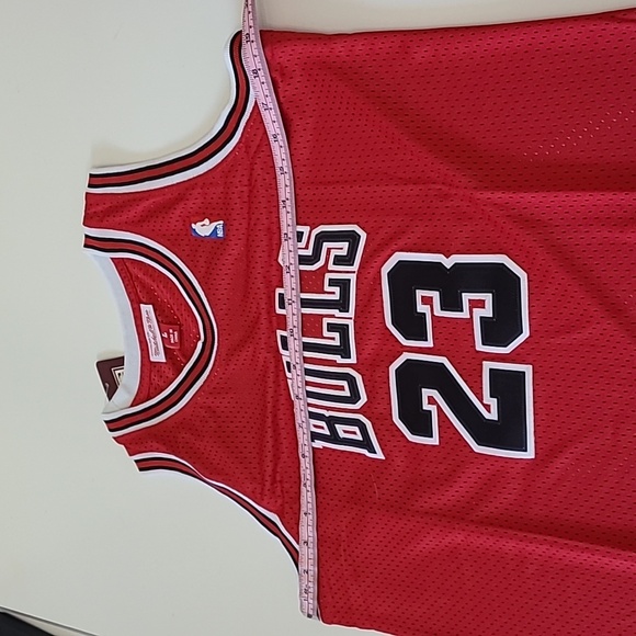 Mitchell & Ness Youth Boys Michael Jordan 97/98 Chicago Bulls Jersey 14/16 Large - Picture 6 of 12
